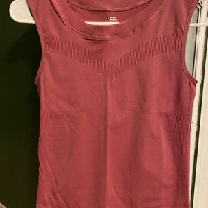 Womens small athletic top